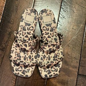 Dolce vita sandals